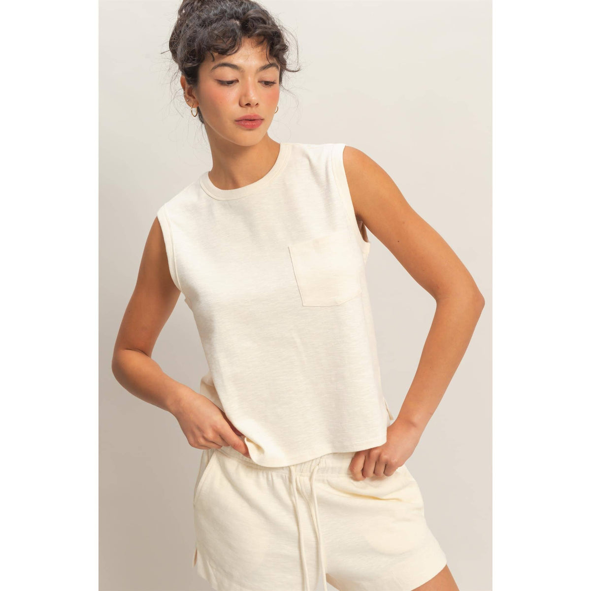 Sleeveless Cotton Top With Pocket