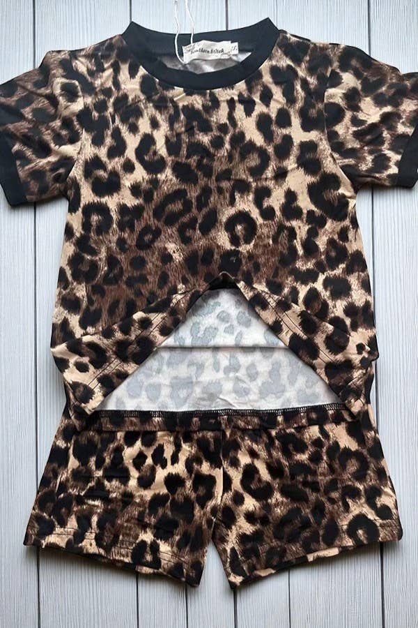 Girl’s Soft brown leopard top & shorts sets