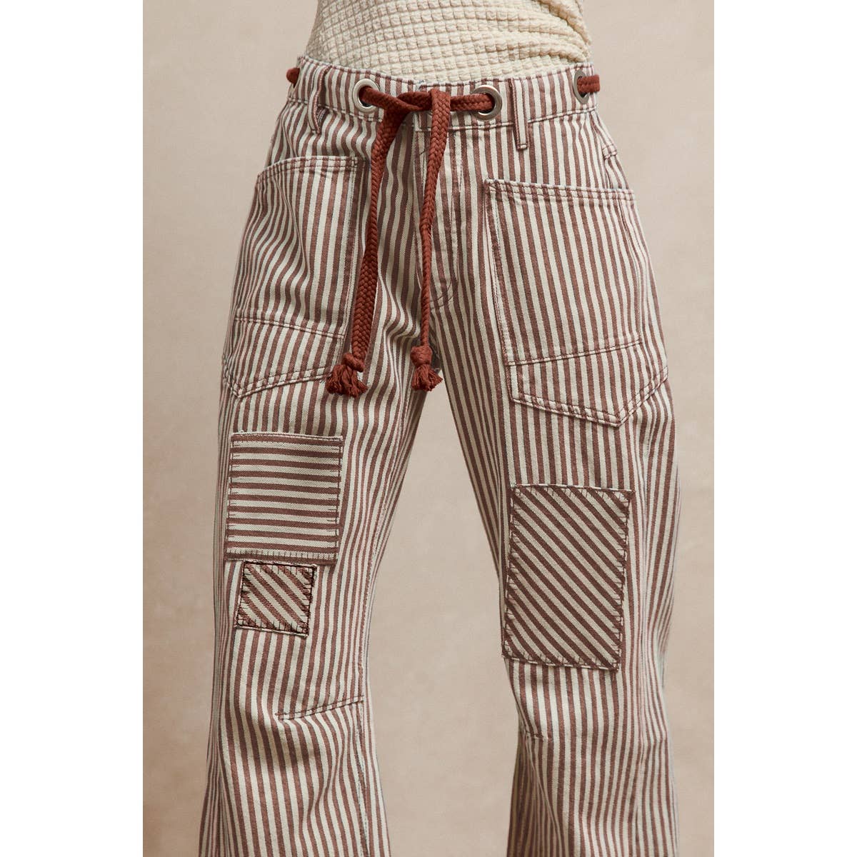 STRIPED TWILL BARREL PANTS- Mocha