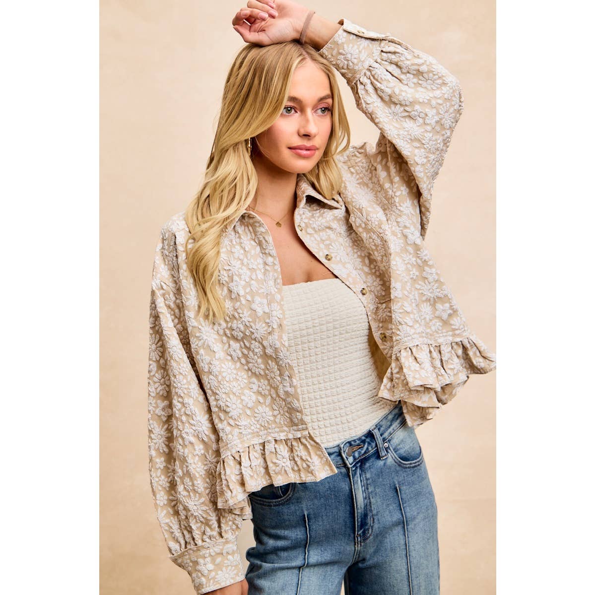 TEXTURED FLORAL PATTERN RUFFLED HEM TOP