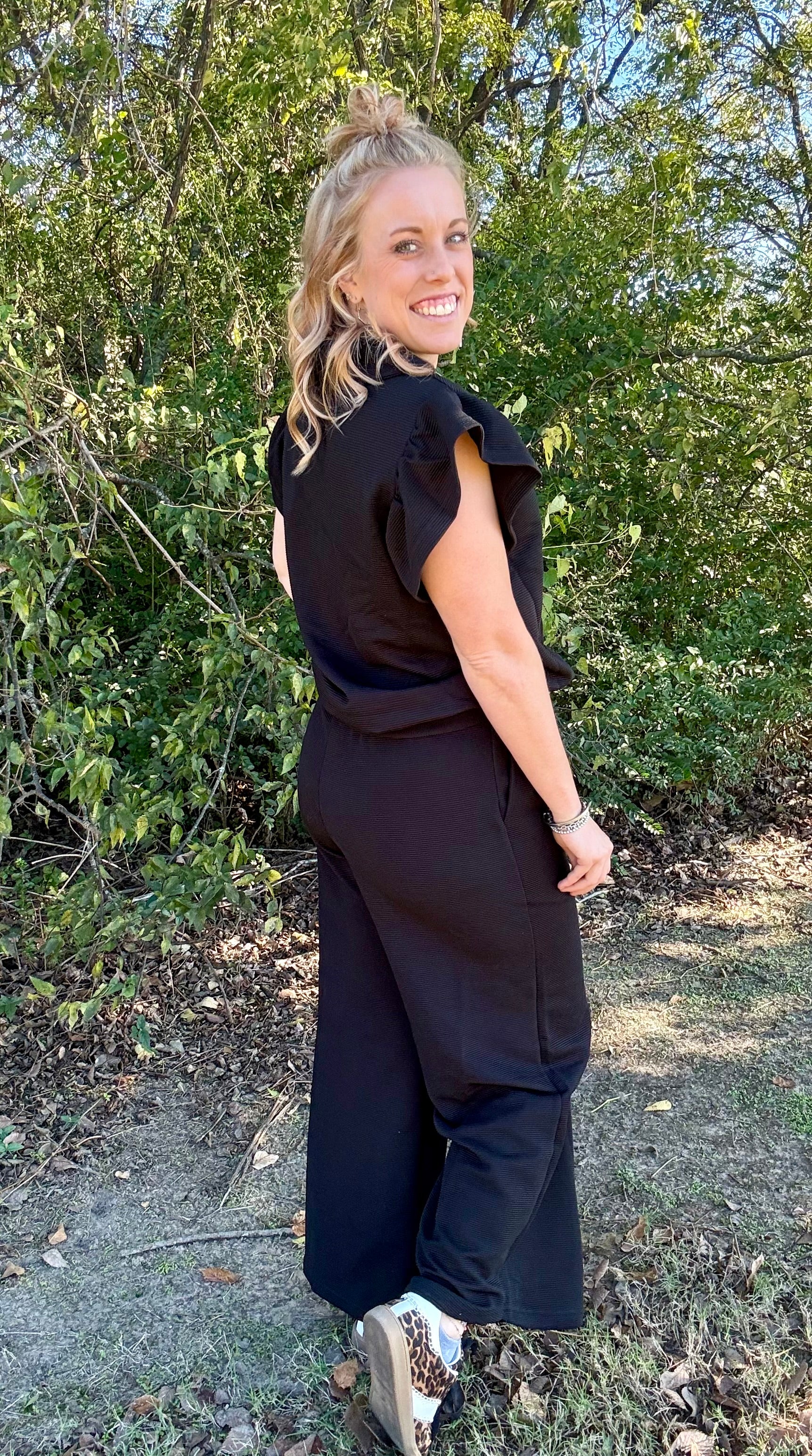 Textured Ruffled Sleeve Zipped Top and Wide Leg Pants Set